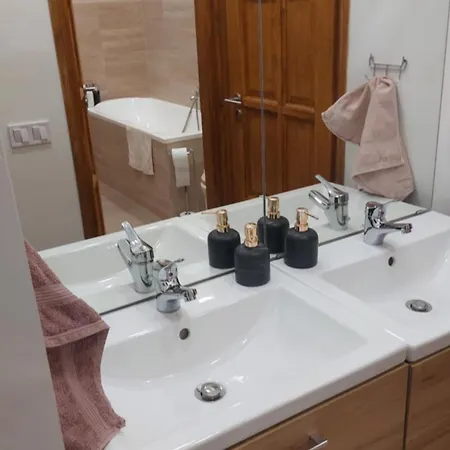 Konstantin Appartement *